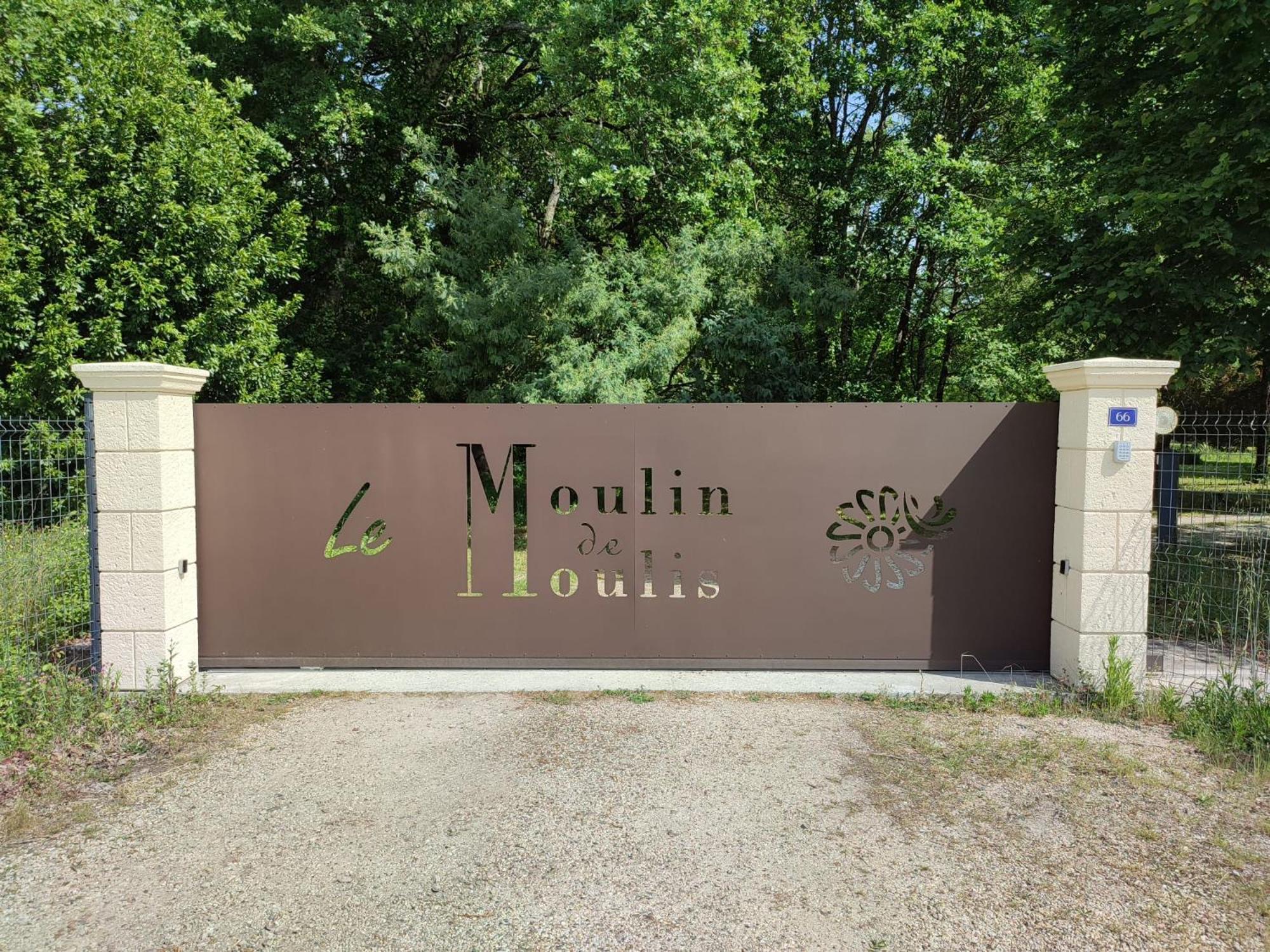 Chambre D'Hotes Le Moulin De Moulis Eksteriør bilde