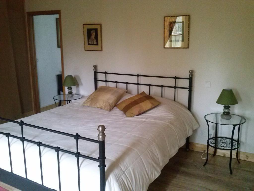 Chambre D'Hotes Le Moulin De Moulis Rom bilde